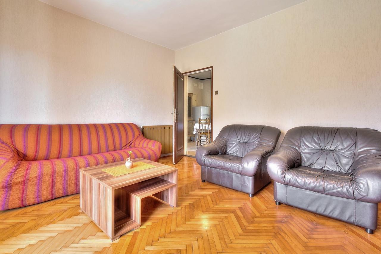 Lovric House With Apartments Umag Extérieur photo